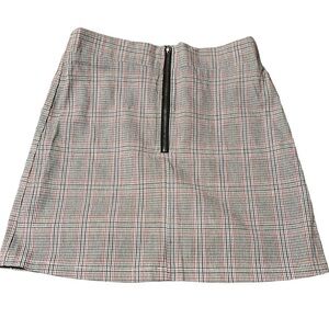 Tilly’s White Fawn Girls Preppy Plaid Skirt Size Small